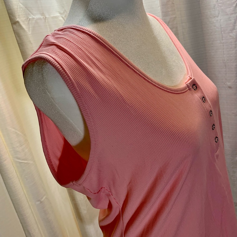 Scoop neck Ribbed Tee 2 Pack - Picture 3 of 9